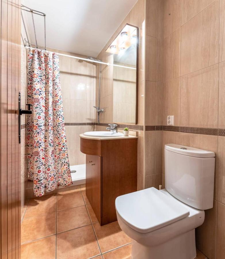 Apartamentsaloriaburg Farrera 外观 照片