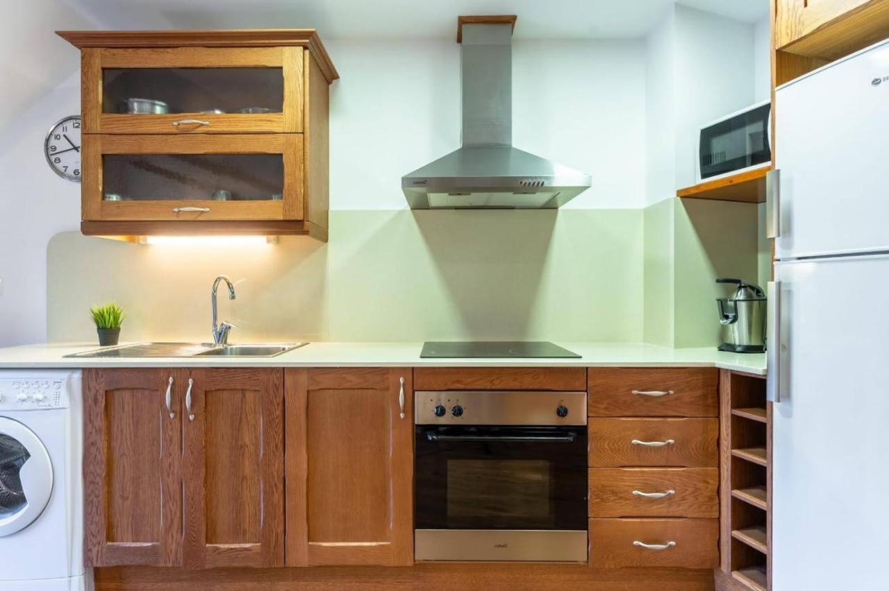 Apartamentsaloriaburg Farrera 外观 照片