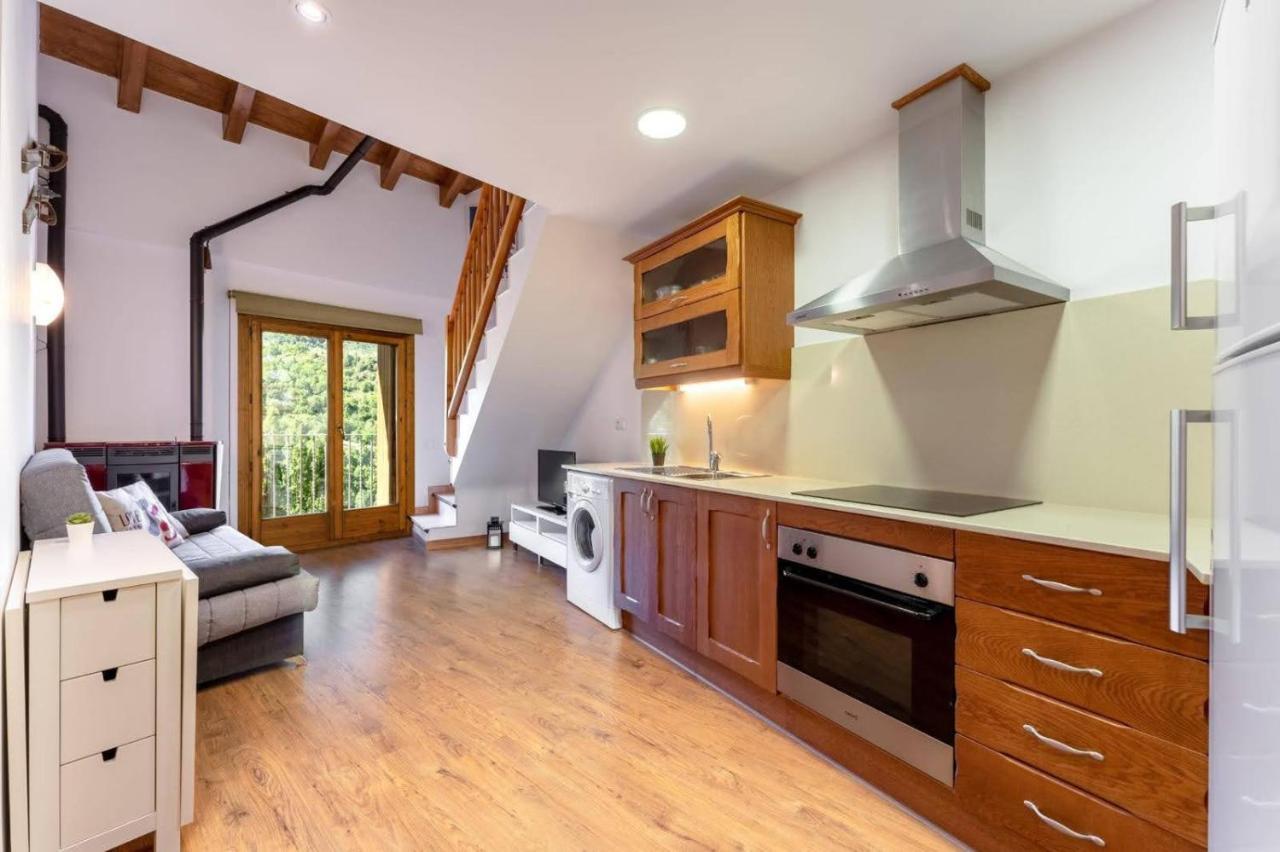 Apartamentsaloriaburg Farrera 外观 照片